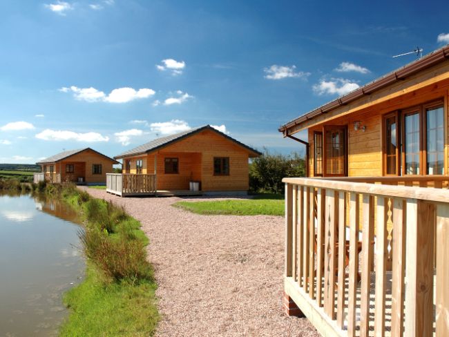 Nearby lodges